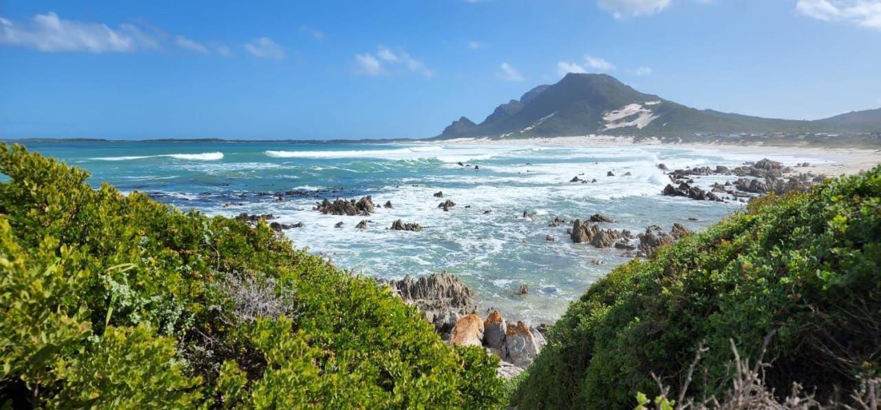 Brandys Beach House Bettyʼs Bay Buitenkant foto